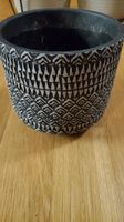 Schwarz/Beige Blumentopf mit Muster, ca. 15cm H