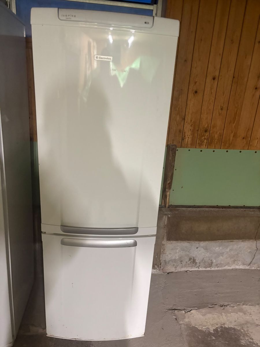 Kühlschrank: Kühlschrank  – Gebraucht aus Rapperswil SG von kat_rw8q