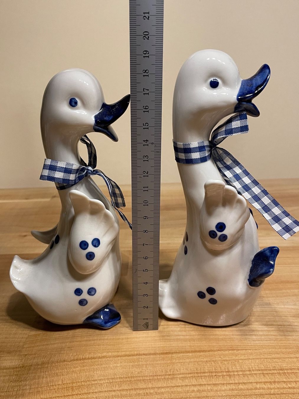 Statuette: 2 Keramik Enten Figuren – Usato da Rümlang venduto da euqinom16 4