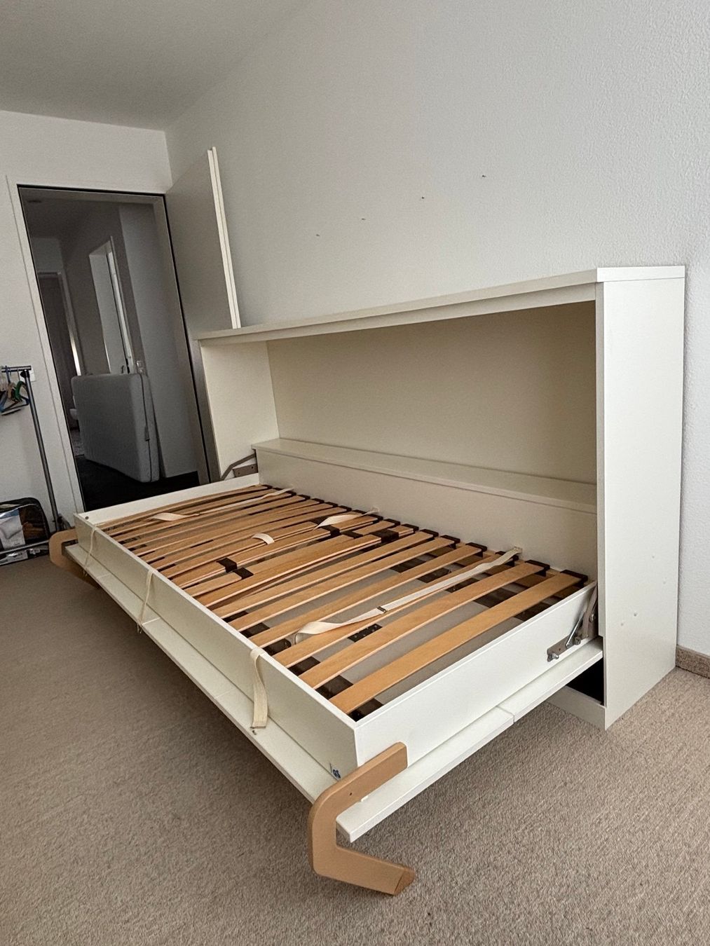 Schrankbett / Klappbett mit Lattenrost und Matratze (Gebraucht) in Horgen für CHF 141 – nur Abholung auf Ricardo kaufen