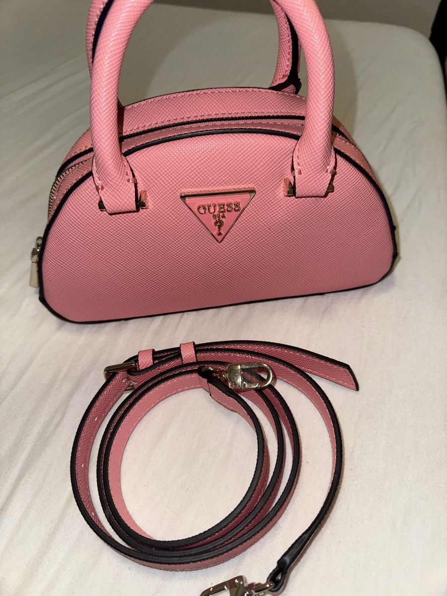 Guess Borse da donna: Guess Handtasche.Rosa letzter Preis 25fr.-!! – Nuovo e nell'imballaggio originale da Winterthur venduto da avn_2ffq