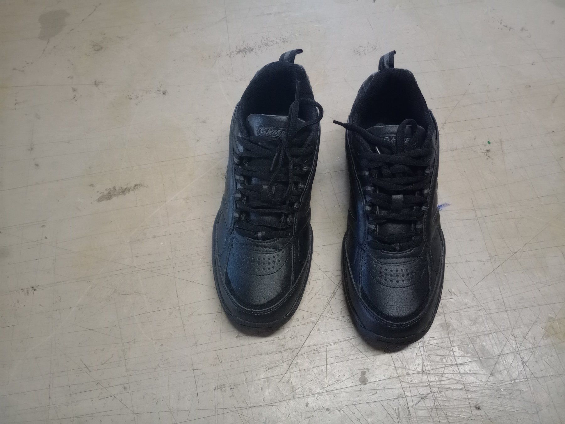 Hi-Tec Scarpe da uomo: Hi-Tec Schuhe, Grösse 41, NEU – Nuovo (secondo la descrizione) da Bern venduto da Charlie1517 3