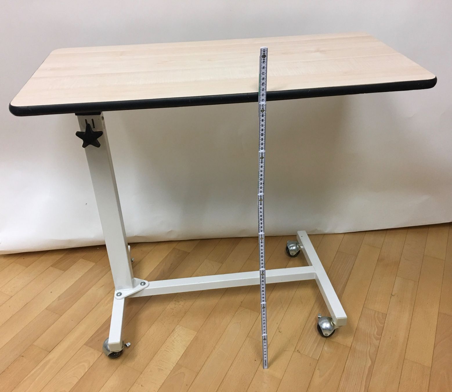 Tavoli: Beistelltisch, Laptoptisch, Serviertisch auf Rollen – Usato da Olten venduto da ELHANDEL 6