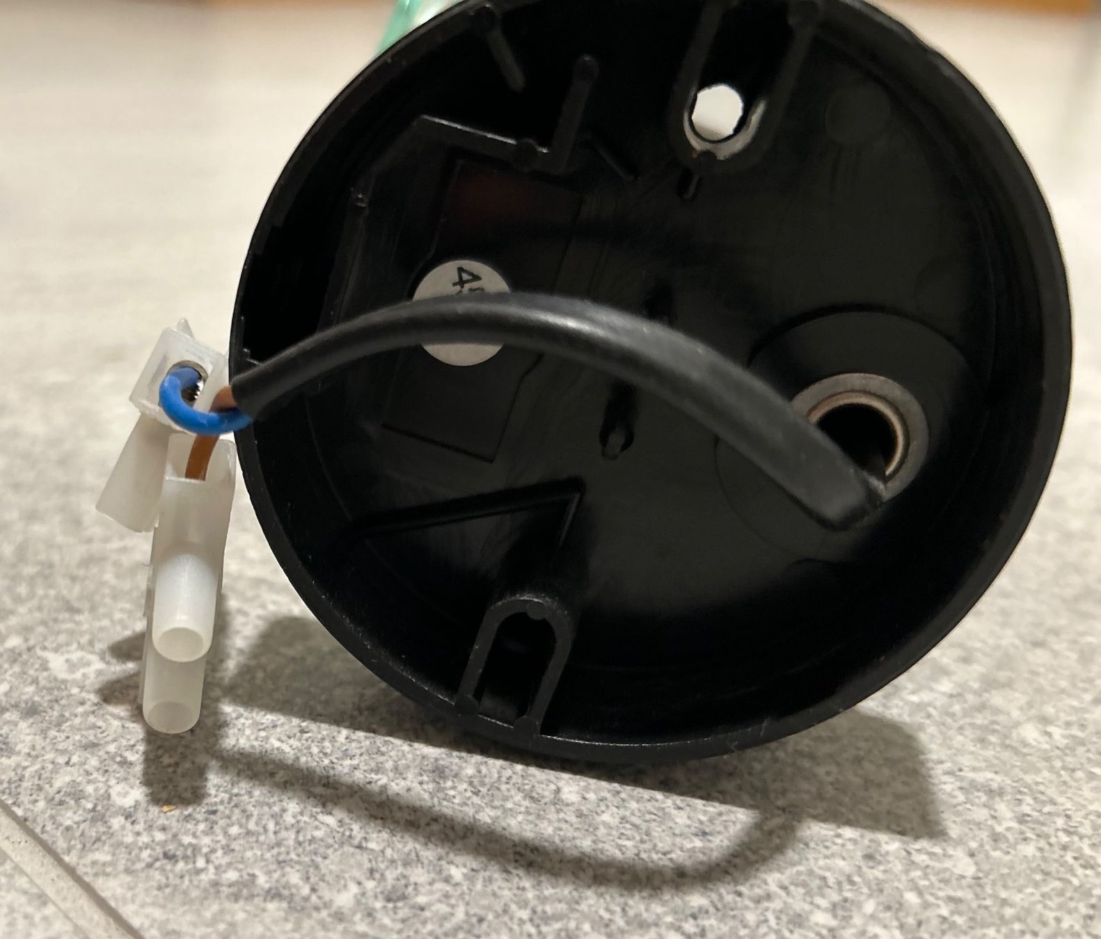 Lampade: Spotlight – Usato da Fahrwangen venduto da qtechx 4