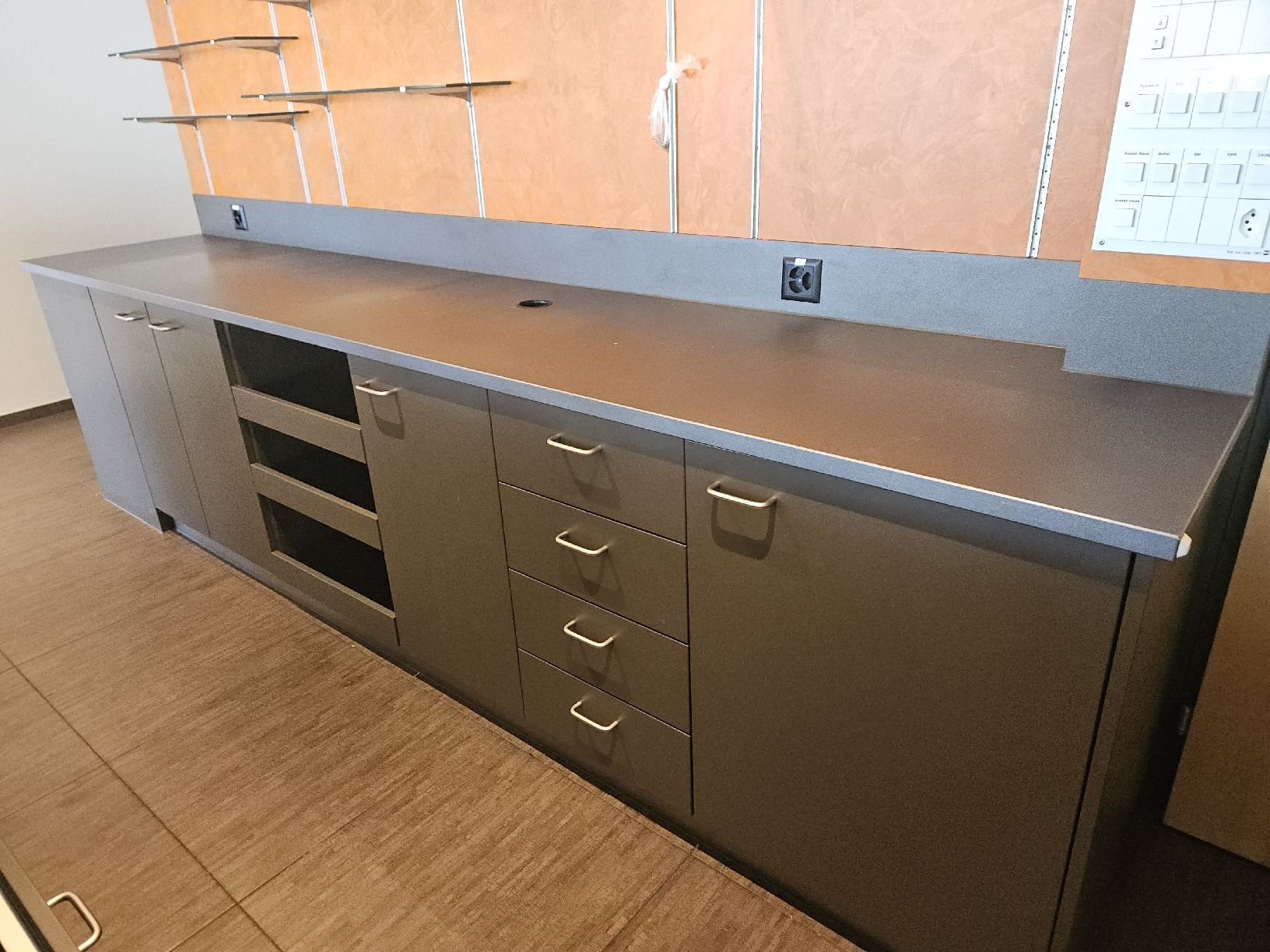 Equipement de magasin & Foires: Buffet Restaurant Cafe Bar Kühlschubladen – D'occasion à Morschach par Hanswi 5