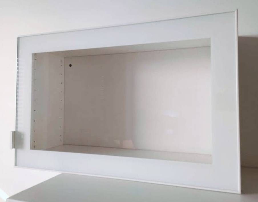 Kommoden: Cabinet Fénêtré IKEA – Gebraucht aus Carrouge VD von RubenPita