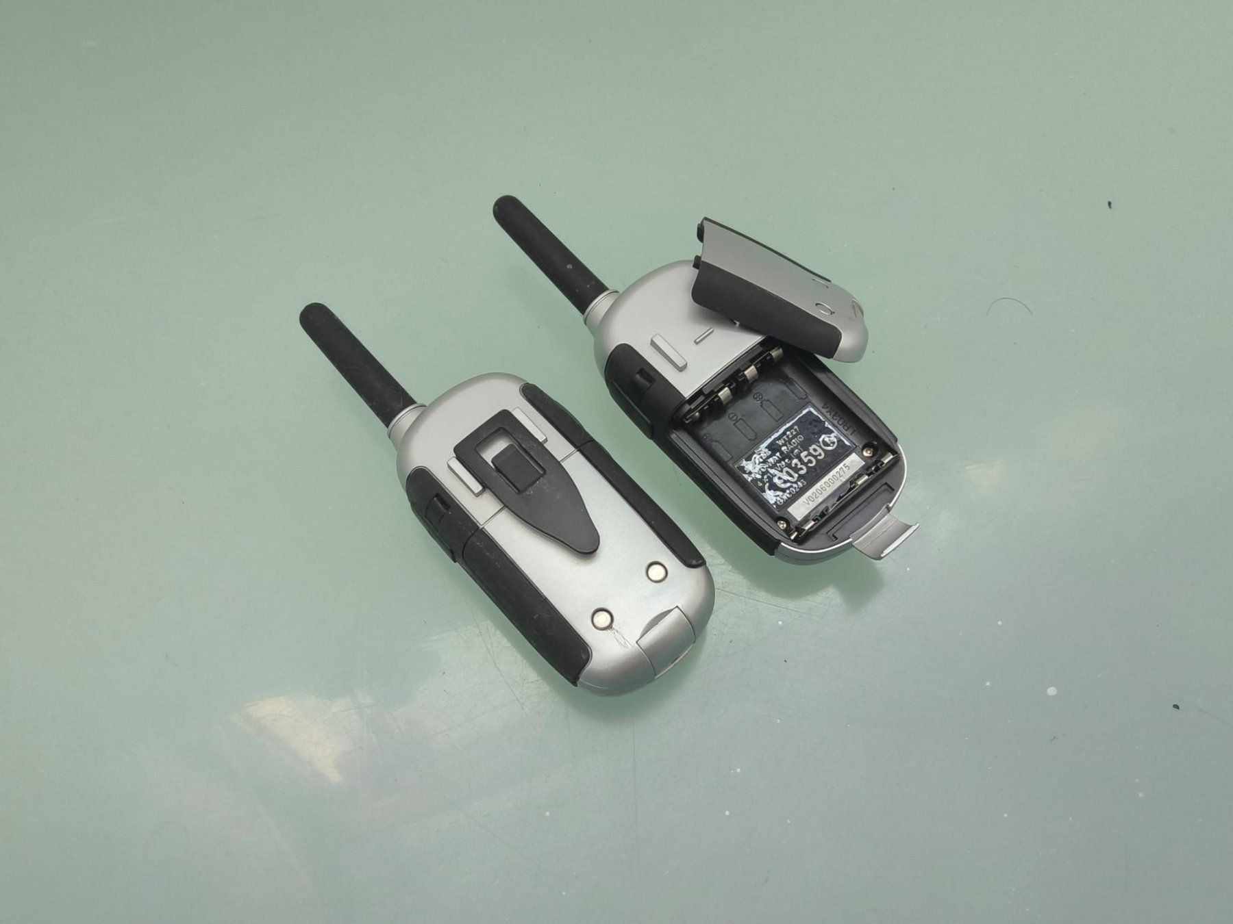 Radiocomunicazione: 2 Switel Funkgeräte Walki Talki – Usato da Suberg venduto da Lovelyfashion 1