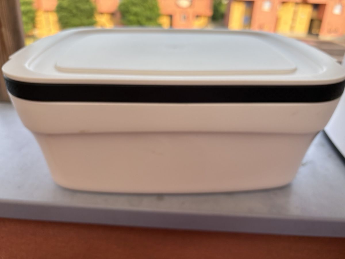 Contenitori & Simili: Portapane o altro Tupperware – Usato da Novazzano venduto da jen_hx8j