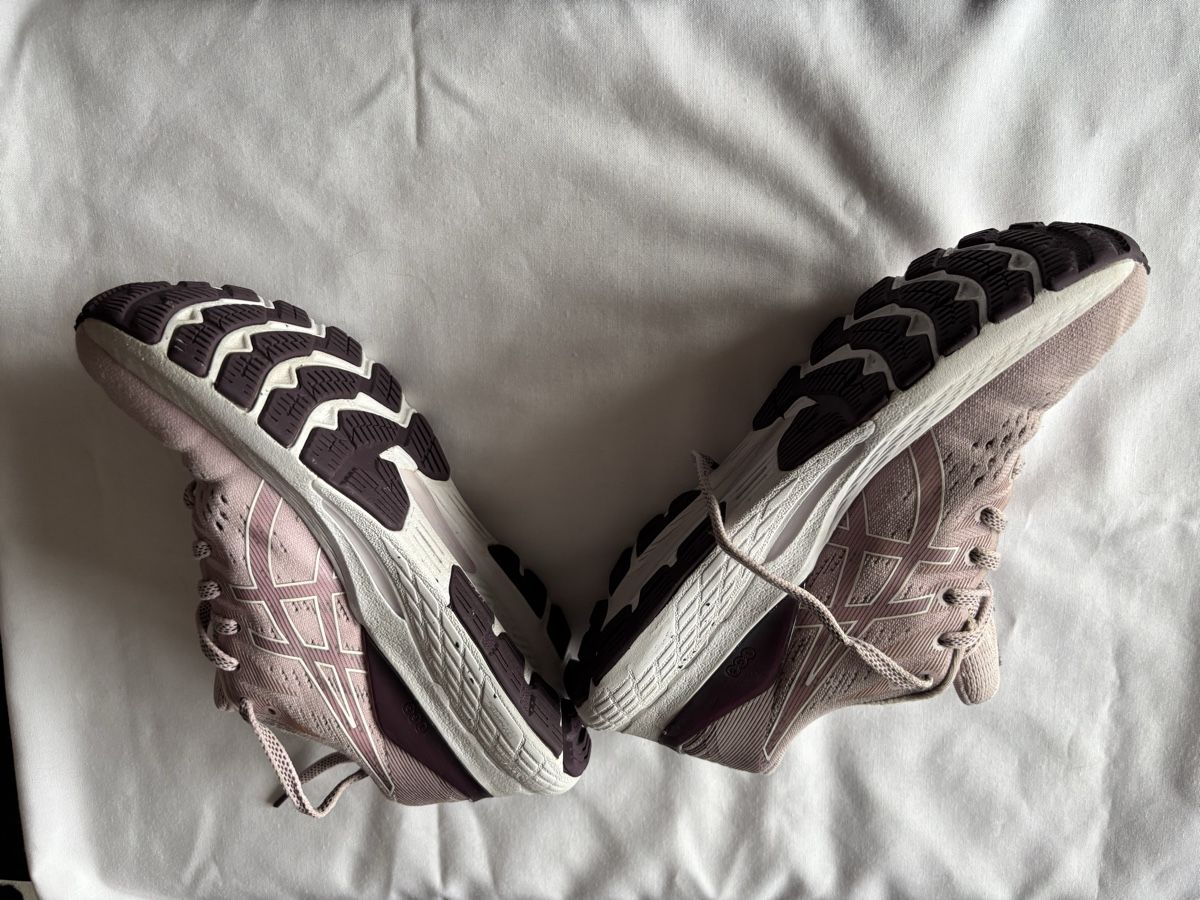 Asics Damenschuhe: Asics GelKamano 28 – Gebraucht aus Kesswil von Branca-01 4