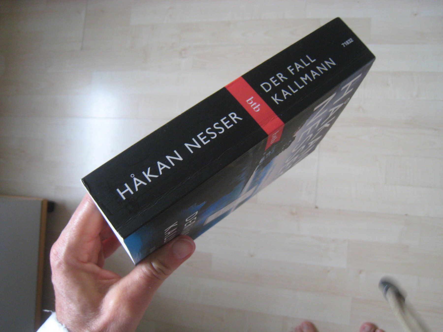 Libri: Hakan Nesser  Der Fall Kallmann   Taschenbuch – Usato da Dättlikon venduto da Mamakuga 2
