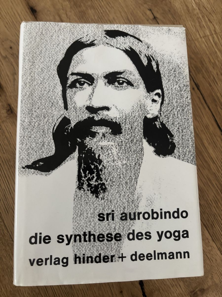 Libri: die synthese des yoga – Usato da meiringen venduto da Vlinder01