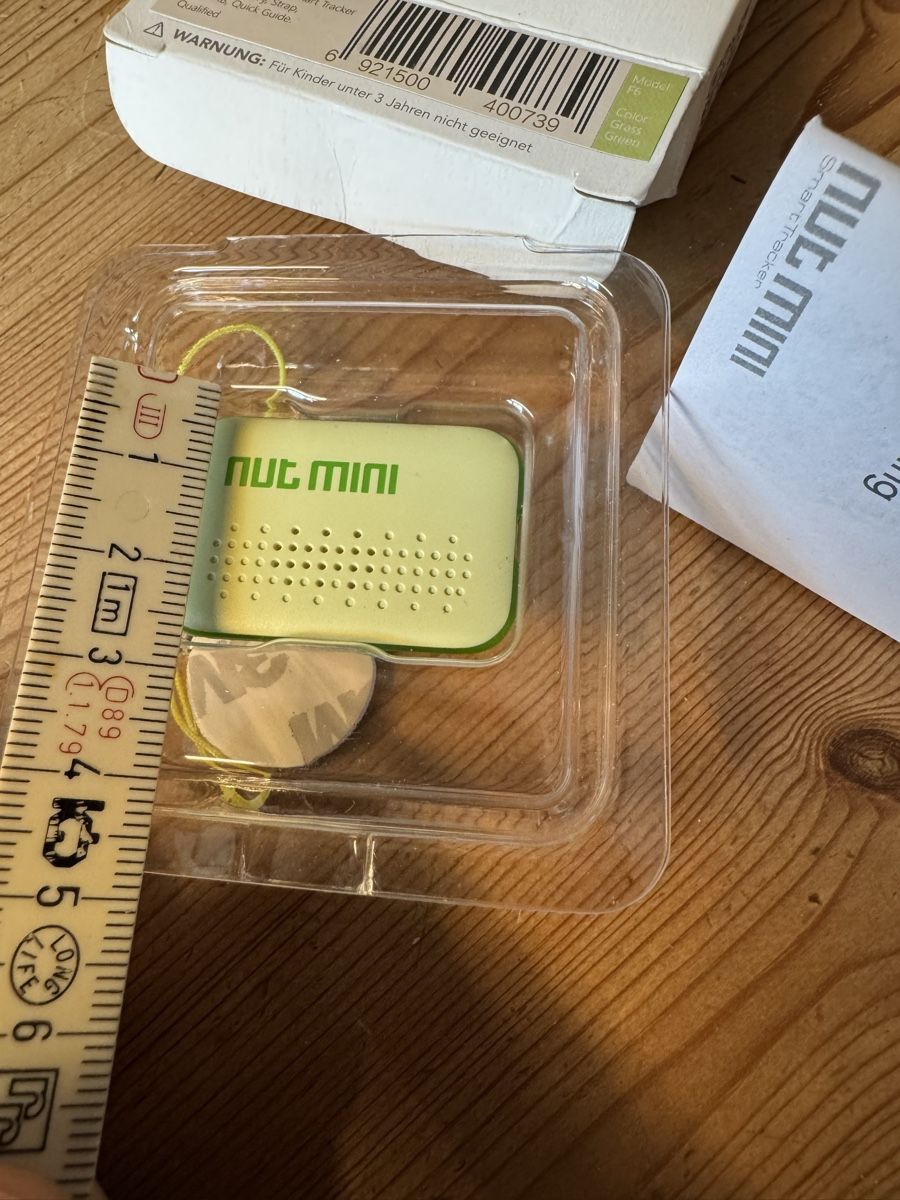 GPS & Messgeräte: GPS Nut Mini Smart Tracker - New In Box – Neu (gemäss Beschreibung) aus Seuzach von Wolf936 4