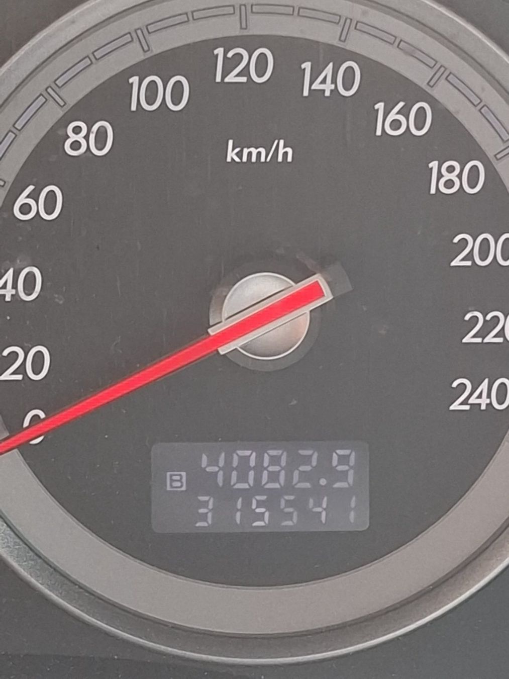 Subaru Automobili: Subaru Legacy 2.0 AWD – Usato da Konolfingen venduto da ced_wm9s 4