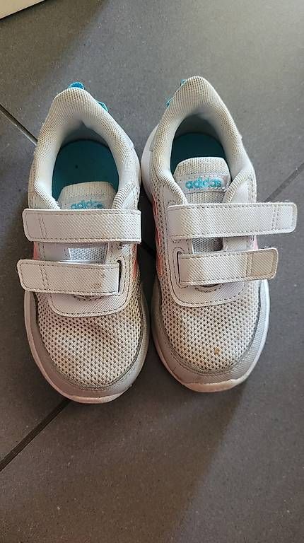 Adidas Scarpe per ragazzi: Adidas Turnschuhe Grösse 26 – Usato da Bulle venduto da amj_yt62