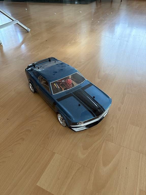 RC Modellbau: Ford Mustang RC Auto – Gebraucht aus Hermetschwil-staffeln von lau_n9rk