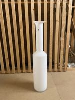 weisse Boden-Vase aus handgemachtem Glas 