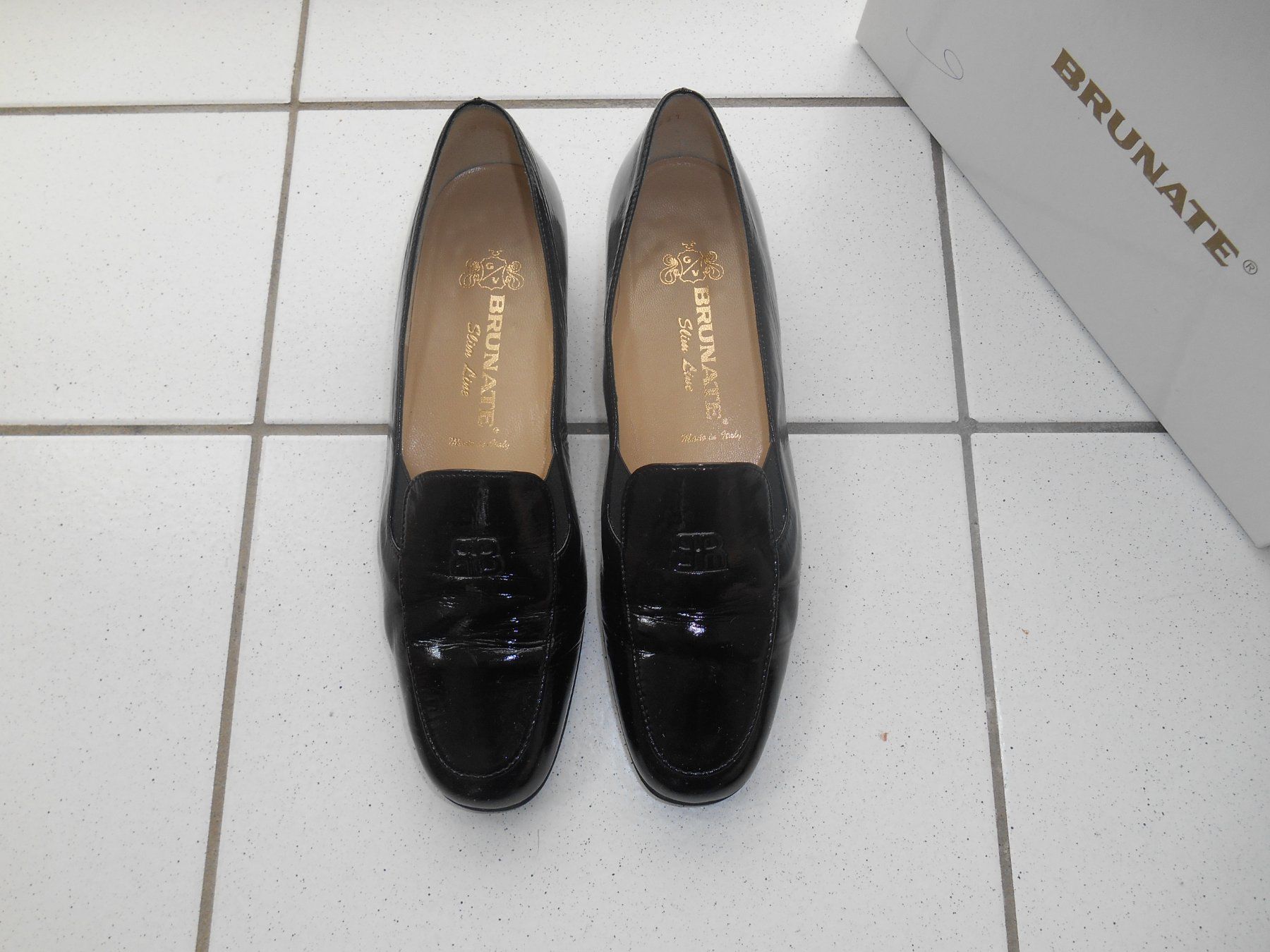 Brunate Scarpe da donna: Brunate Lederpump schwarz Grösse 39 – Usato da Basel venduto da fafa68 1