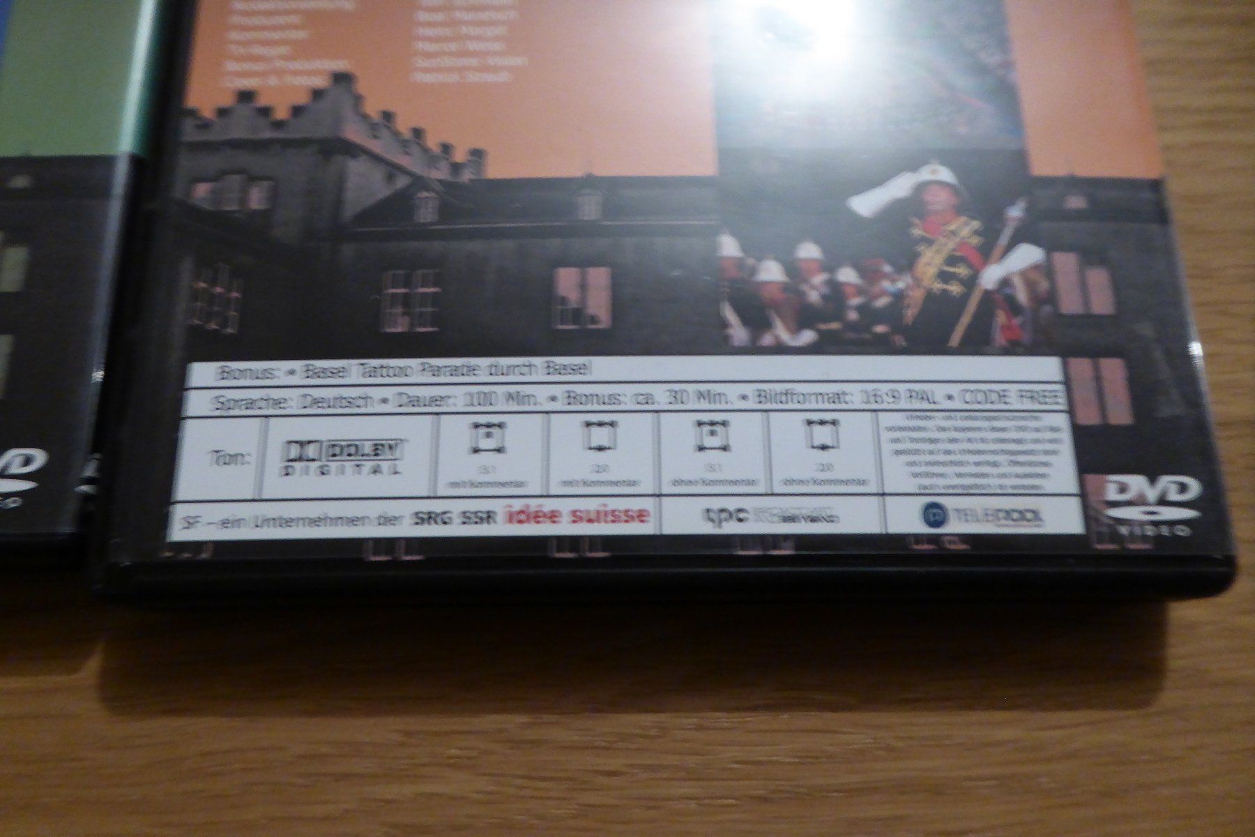 Tutti i DVDs: 2x DVD Basel Tattoo 2009 2010 – Usato da Allschwil venduto da Summelsarium 3