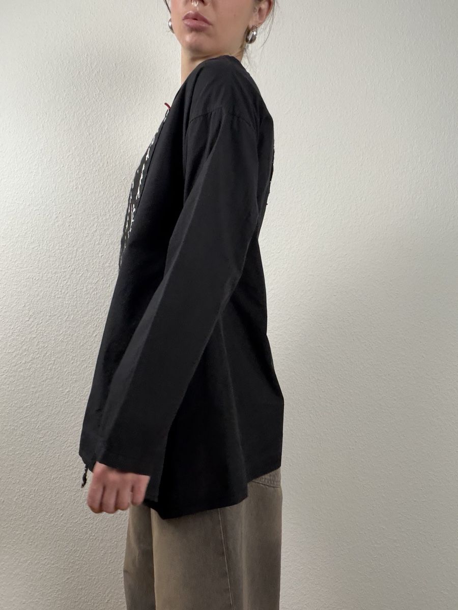 H&M Camicette: Unique H&M Black Shirt Size S Long Sleeve Script Detail – Usato da Knonau venduto da Grapesvintage 7