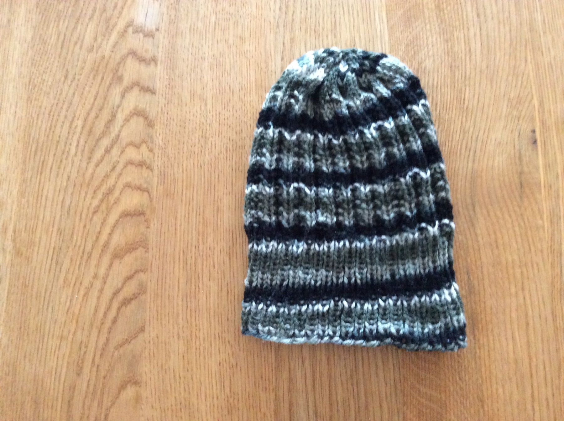 Hüte, Mützen & Caps: Handgestrickte Erwachsenen Mütze – Neu (gemäss Beschreibung) aus Wetzikon ZH von FeeF 1
