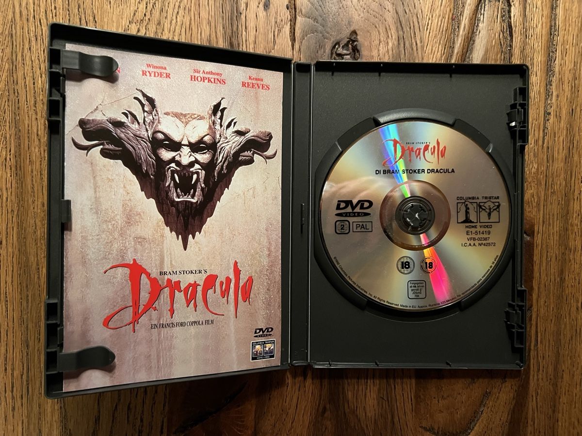 Tutti i DVDs: DVD Dracula nach Bram Stoker – Usato da Kallnach venduto da sta_sy57 2