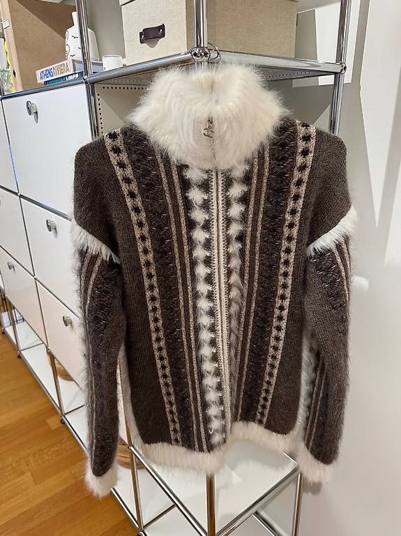 Chanel Giacche: CHANEL CARDIGAN JACKE – Nuovo (secondo la descrizione) da Schwyz venduto da bofb 2