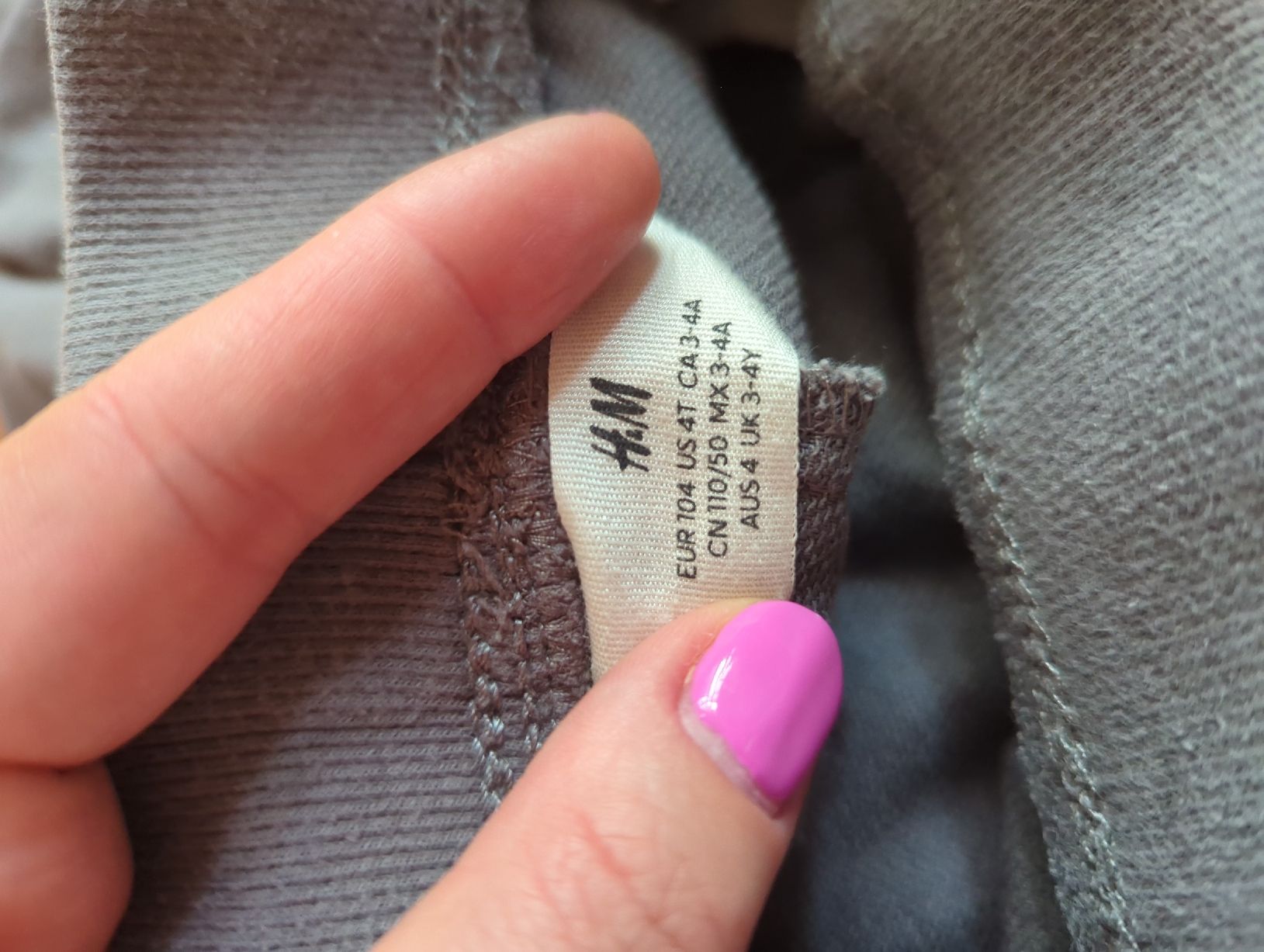 H&M Kleiderpakete & -sets: H&M Hose Gr. 104 – Neu (gemäss Beschreibung) aus Eglisau von raf_hn2x 4