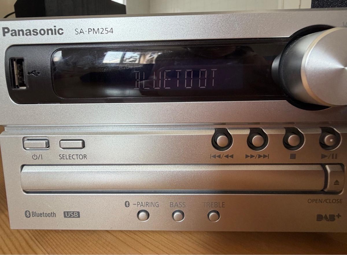 Panasonic Lettore multimediale & Streamer: Panasonic Kompaktanlage  – Usato da Bottighofen venduto da okiz01 1
