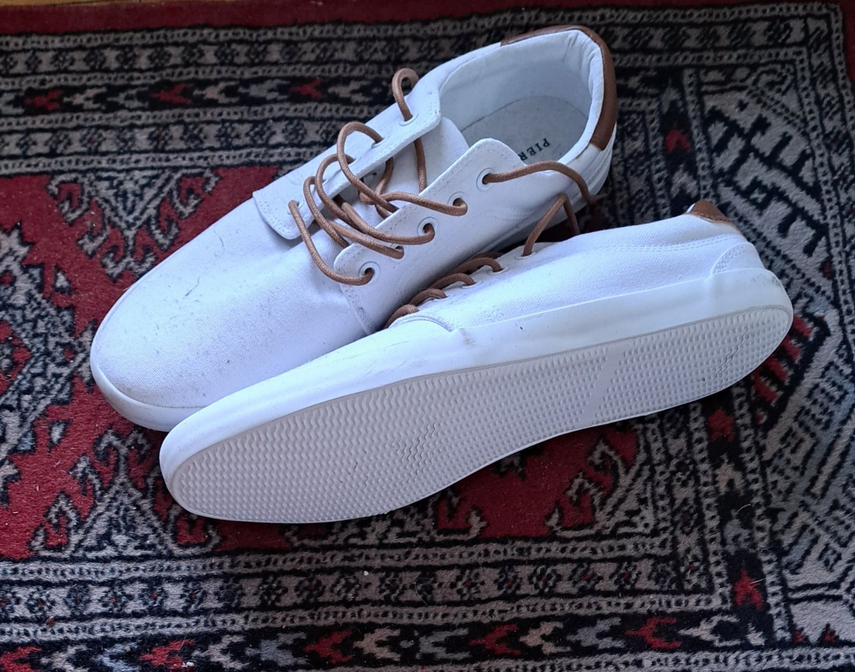 Herrenschuhe: Schuhe 44 – Gebraucht aus Zürich von nic_dgn5