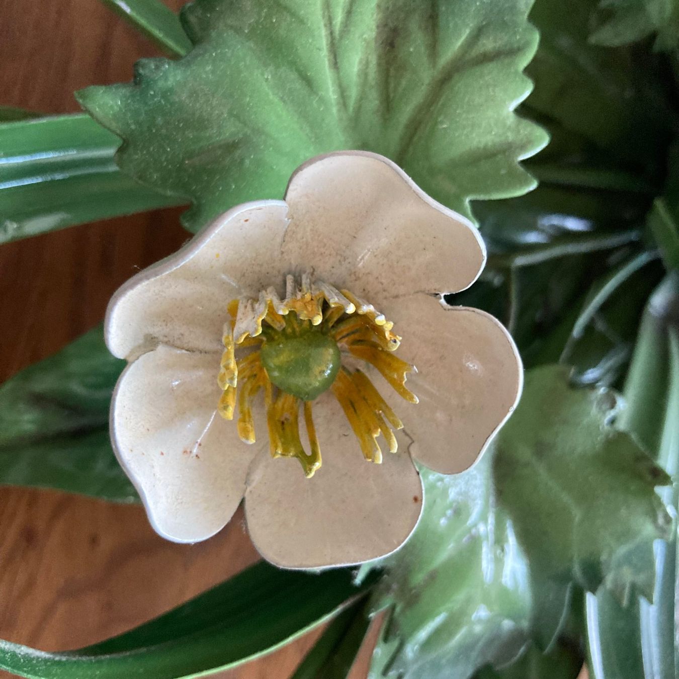 Lustres & lampes de plafonds: Kunstvolle Florale Decken- oder Wandlampe mit Blumen, Metall – D'occasion à Zürich par guguri 2