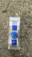 Blaue Swatch Uhr mit Datumsanzeige, Top Zustand!