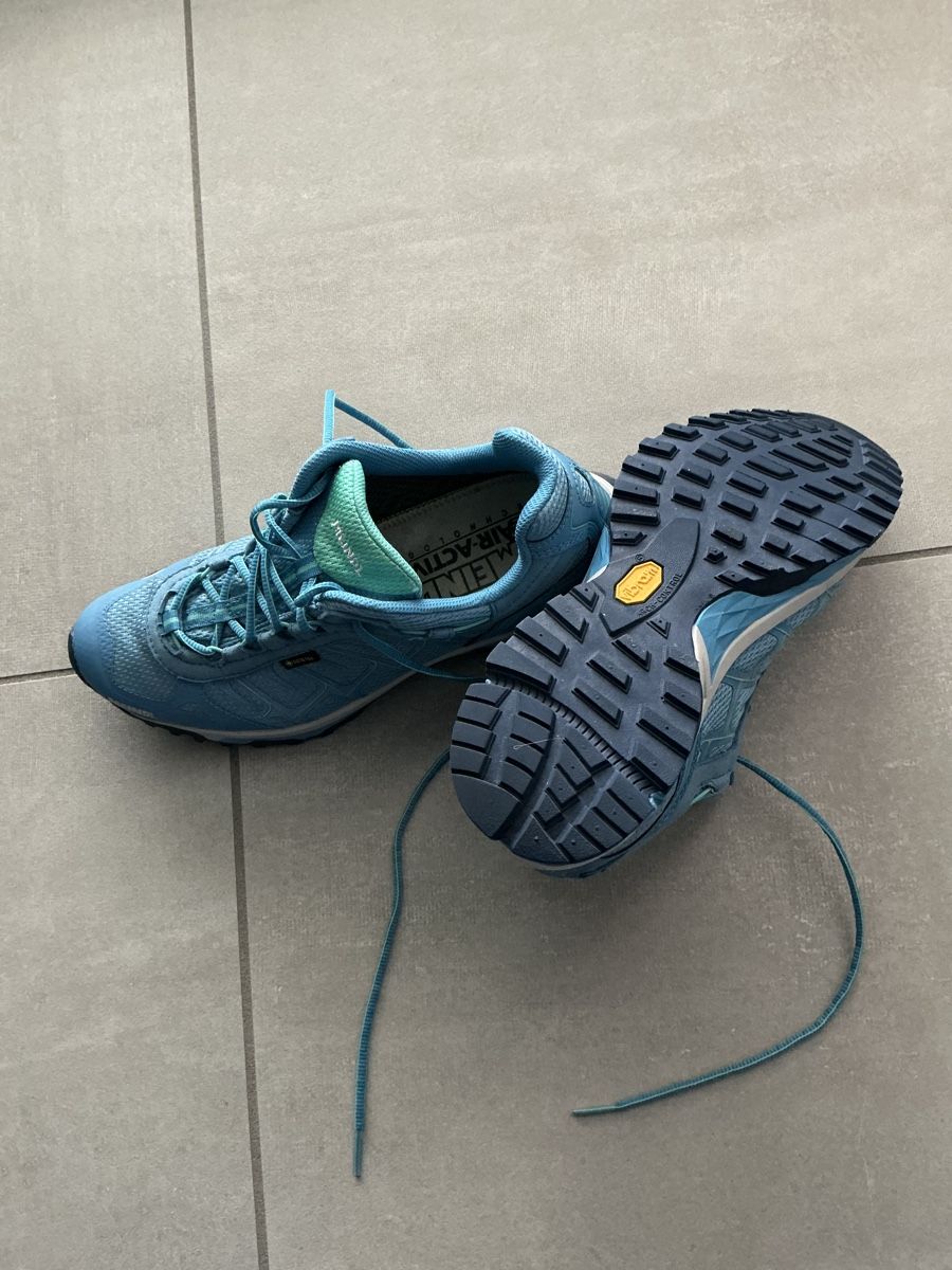 Scarpe da donna: Scarpe Meindl – Usato da Cadenazzo venduto da bor_5v5k 1