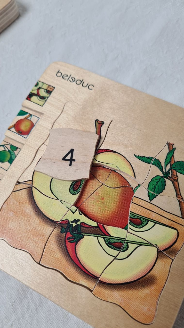 Puzzles: 2 Puzzles en bois à 5 étages – Gebraucht aus courtelary von ikidin65 3