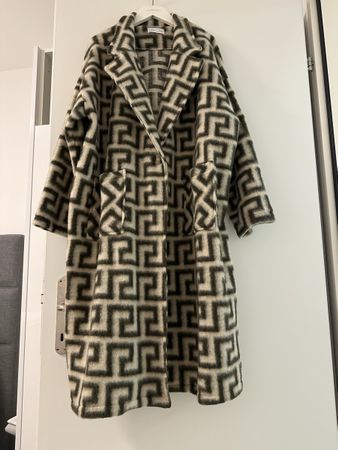 Mantel / Trenchcoat Neu