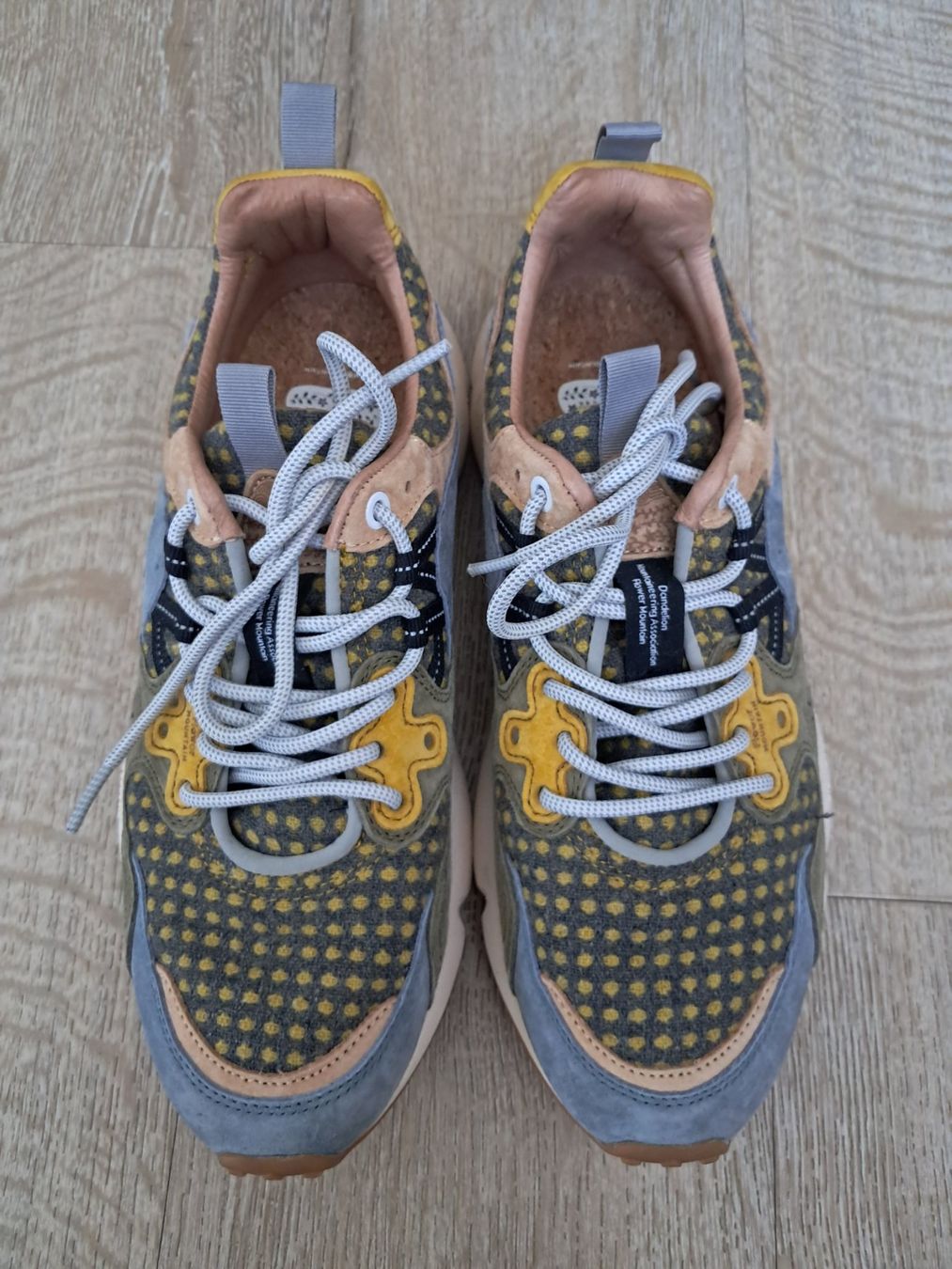 Herrenschuhe: Sneakers Flower Mountain Grösse 41 – Gebraucht aus Basel von liz_nqr9