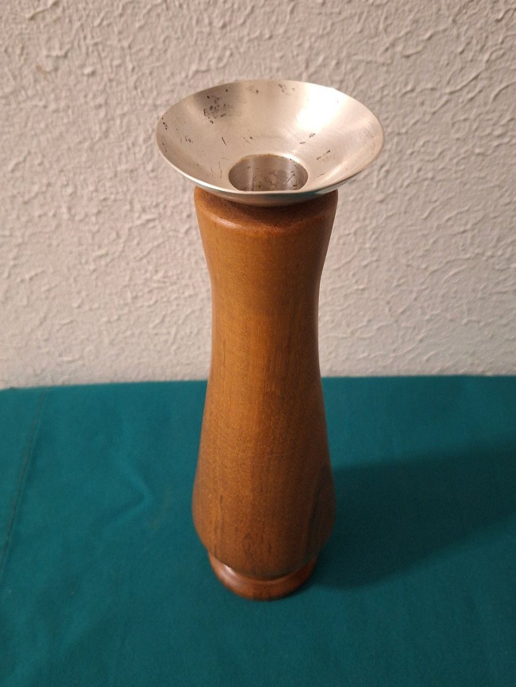 Kerzenständer: Vintage Kerzenständer , Holz ,Metall versilbert – Gebraucht aus Arlesheim von shopradl 1