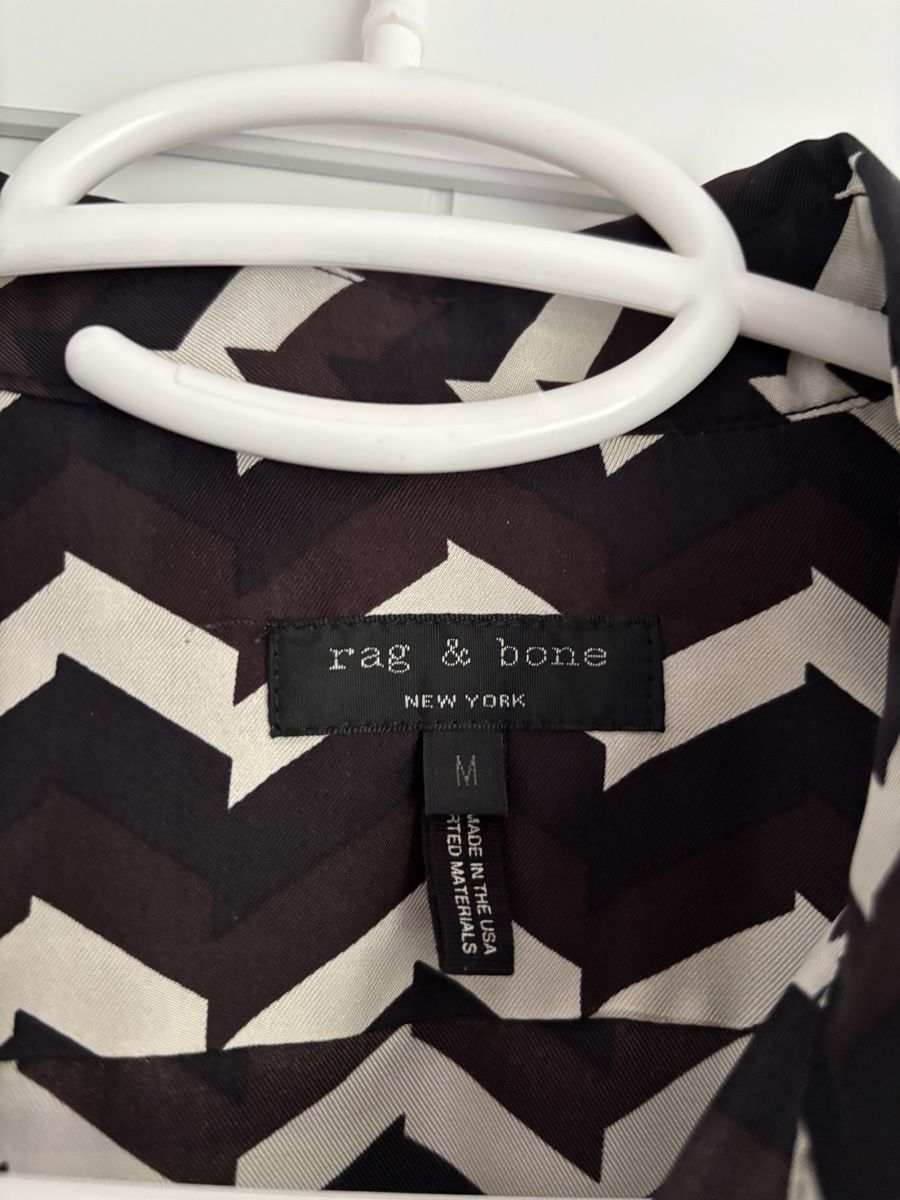 Blusen: Rag&Bone Hemd 100% Seide – Gebraucht aus Winkel von Zimtguetzli 1