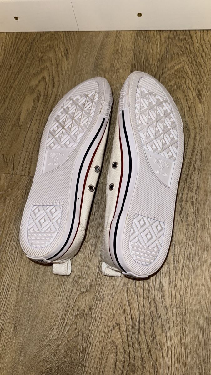 Converse Scarpe per ragazze: Weisse Converse Ballerinas Gr. 38 – Usato da Steffisburg venduto da bet_l2ds 1