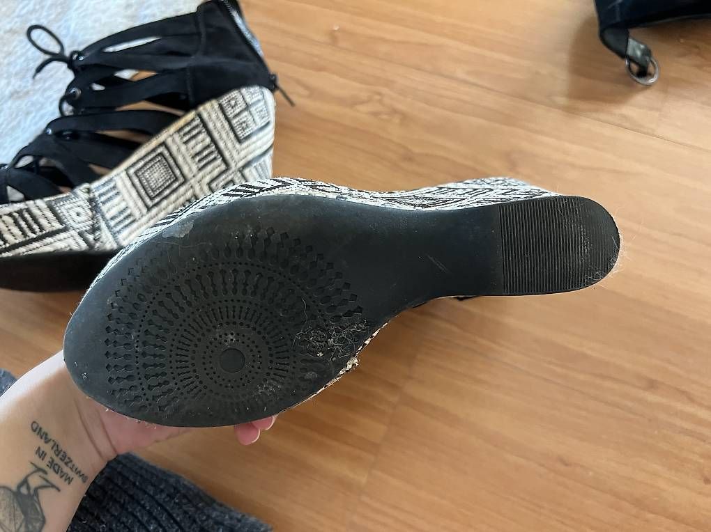 Scarpe da donna: sommer schuhe – Usato da Niederglatt ZH venduto da NICELODEON18 2