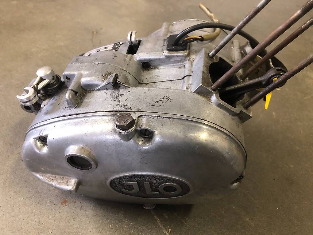 ILO/JLO Ciclomotori: Jlo Motorblock – Difettoso da Rapperswil SG venduto da Rawe3 1