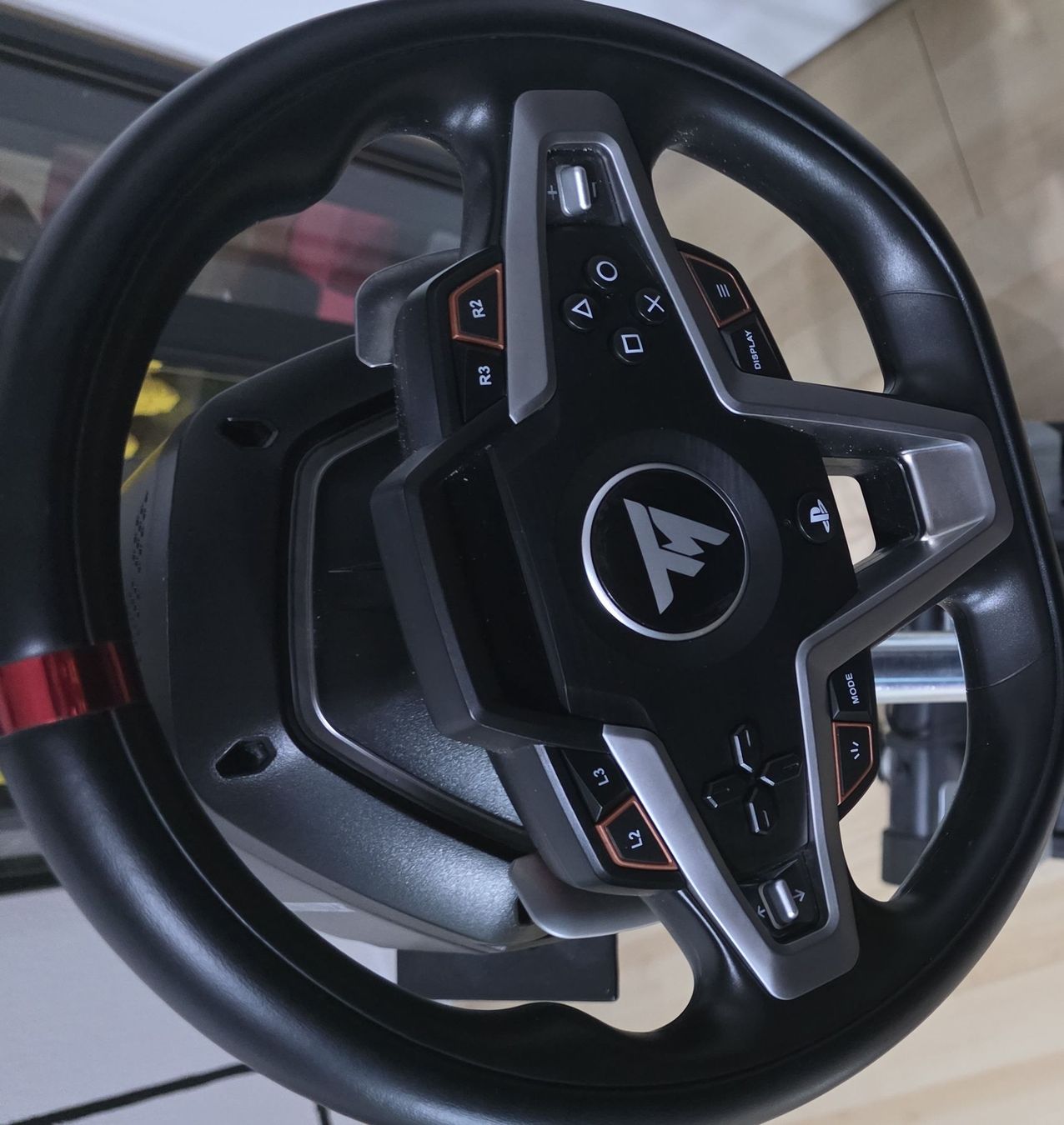 Thrustmaster Controller: Thrustmaster Rennlenkrad inkl. Stand für PS4/PS5/PC – Usato da Bremgarten AG venduto da Smockrider