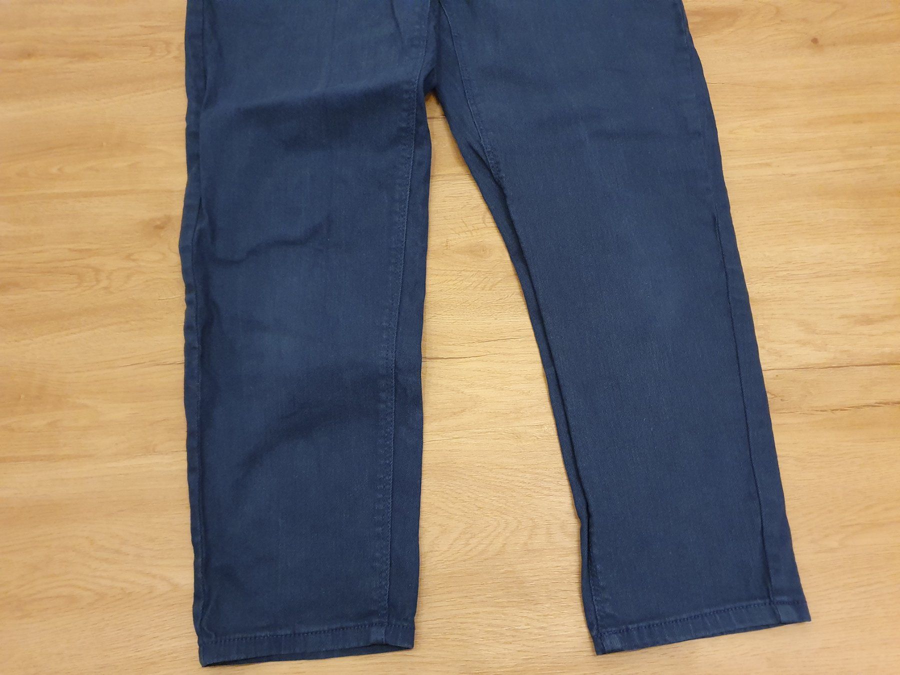 Jeans: Dunkelblaue Jeans Gr. 40 – Nuovo (secondo la descrizione) da Heinrichswil venduto da sabi2809 3