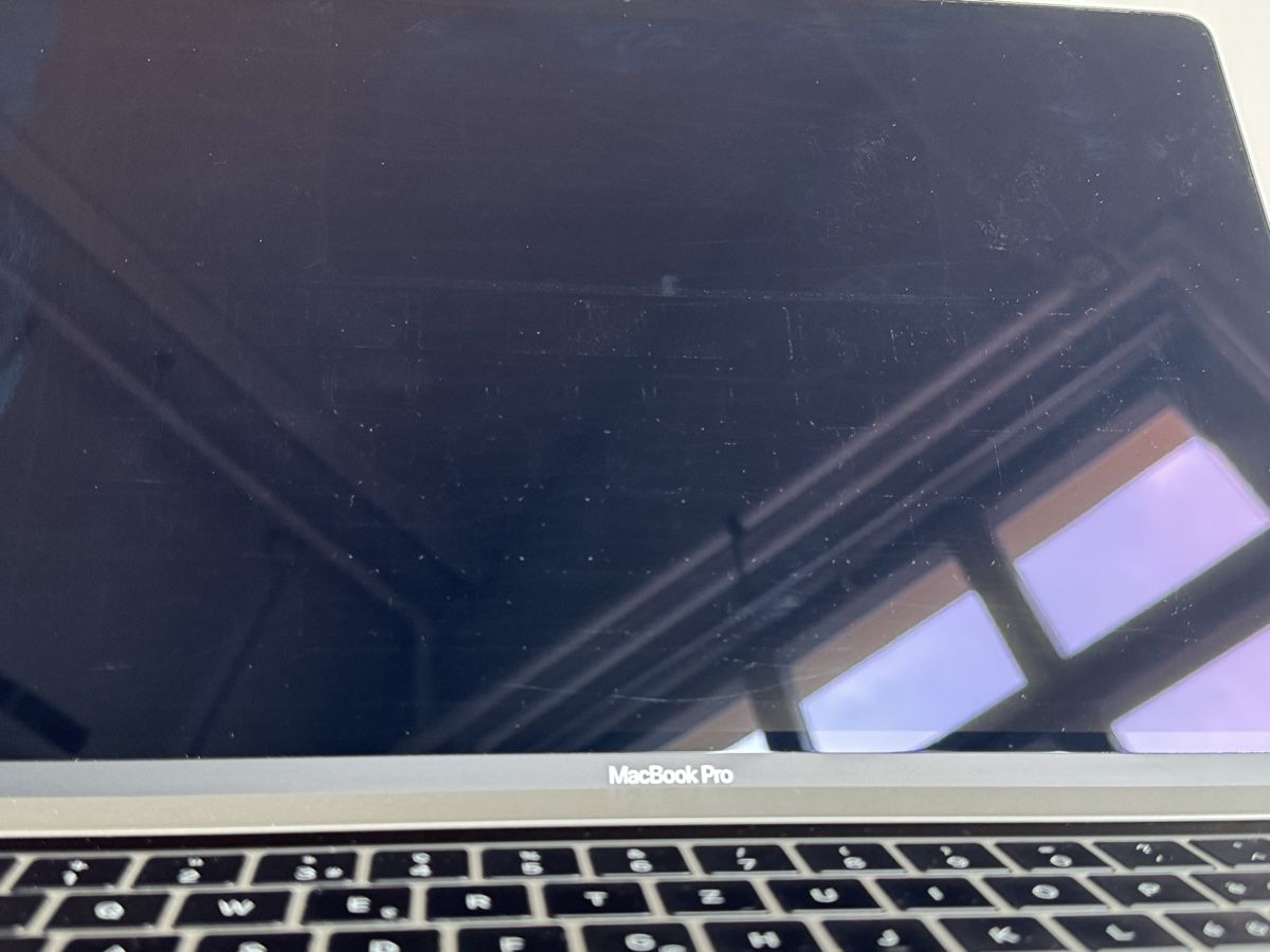 Apple Notebook: MacBook Pro 2019 – Usato da Wald ZH venduto da Carloiten 6