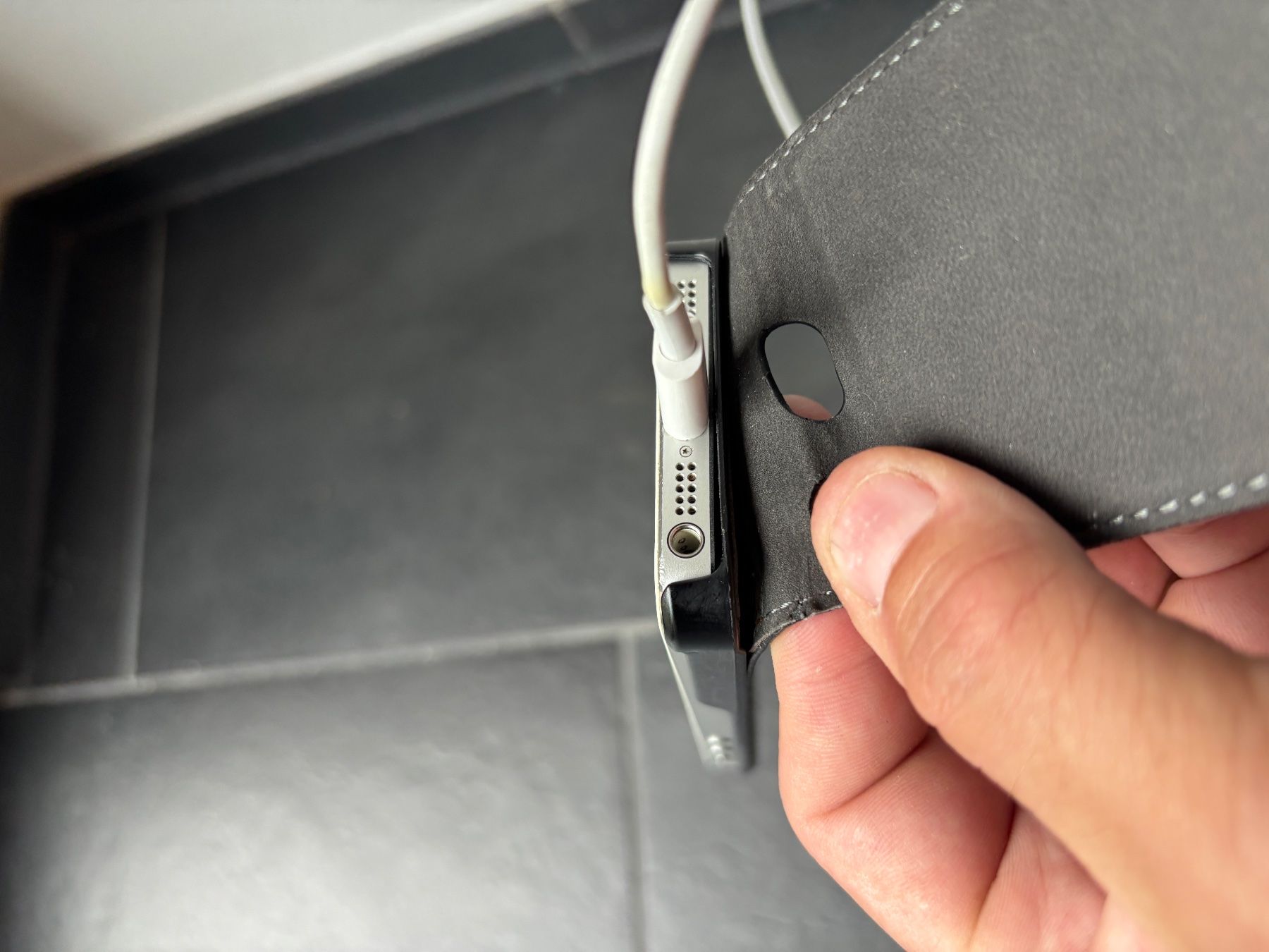Apple Handys / Smartphones: iPhone 5 silber – Gebraucht aus Sonnental von sunnyside_m 4