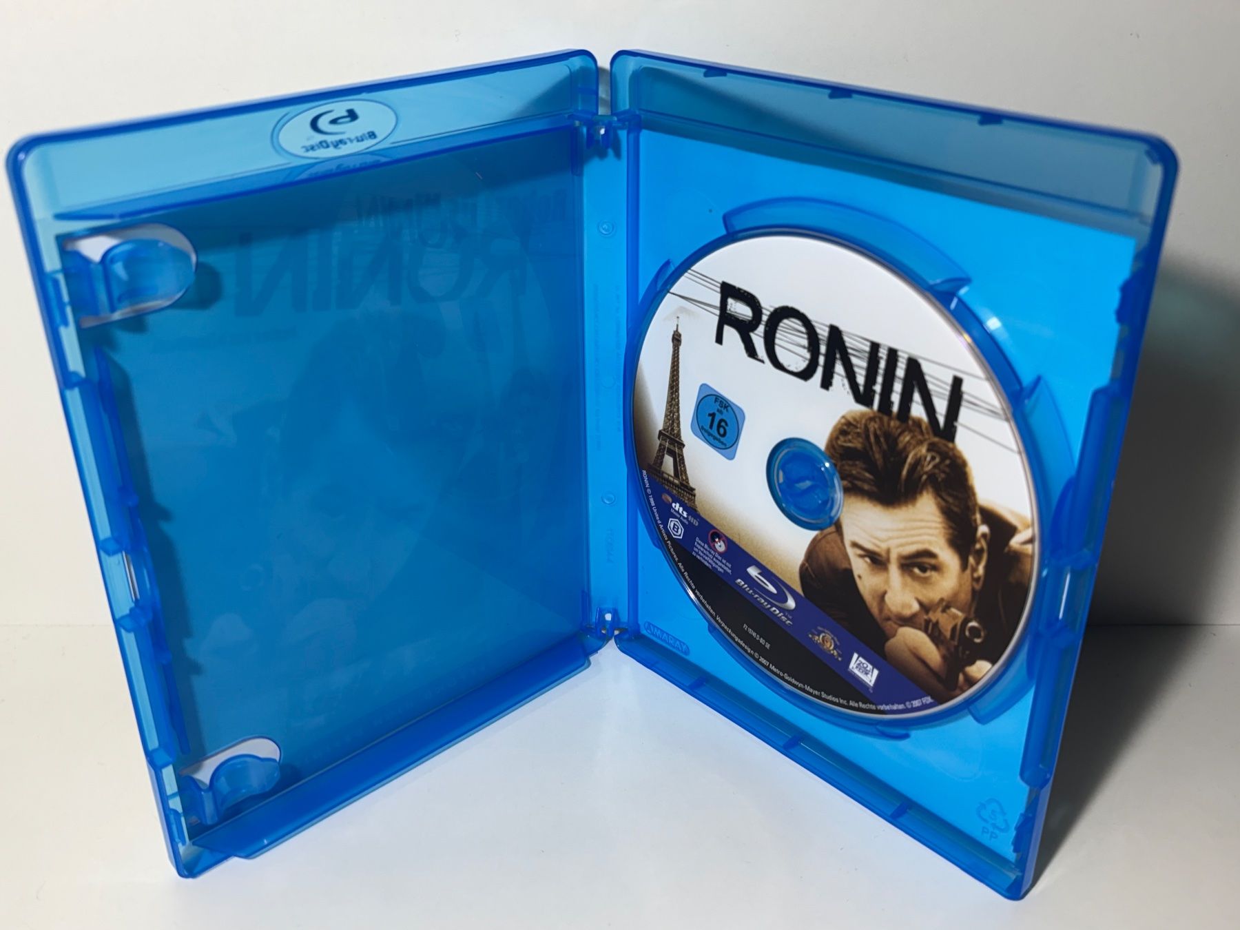 Tutti i DVDs: Ronin - Jeder ist käuflich Blu Ray – Usato da Wilderswil venduto da Mr.Fury 2