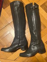 1 paire de bottes grises taille 39 en cuir