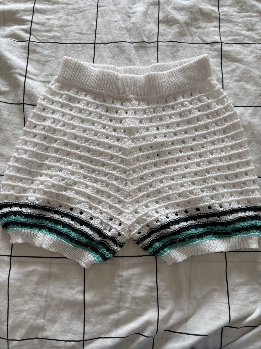 Pantaloni: WHITE KNIT SHORTS XS – Nuovo (secondo la descrizione) da Bern venduto da kri_y8h8 3