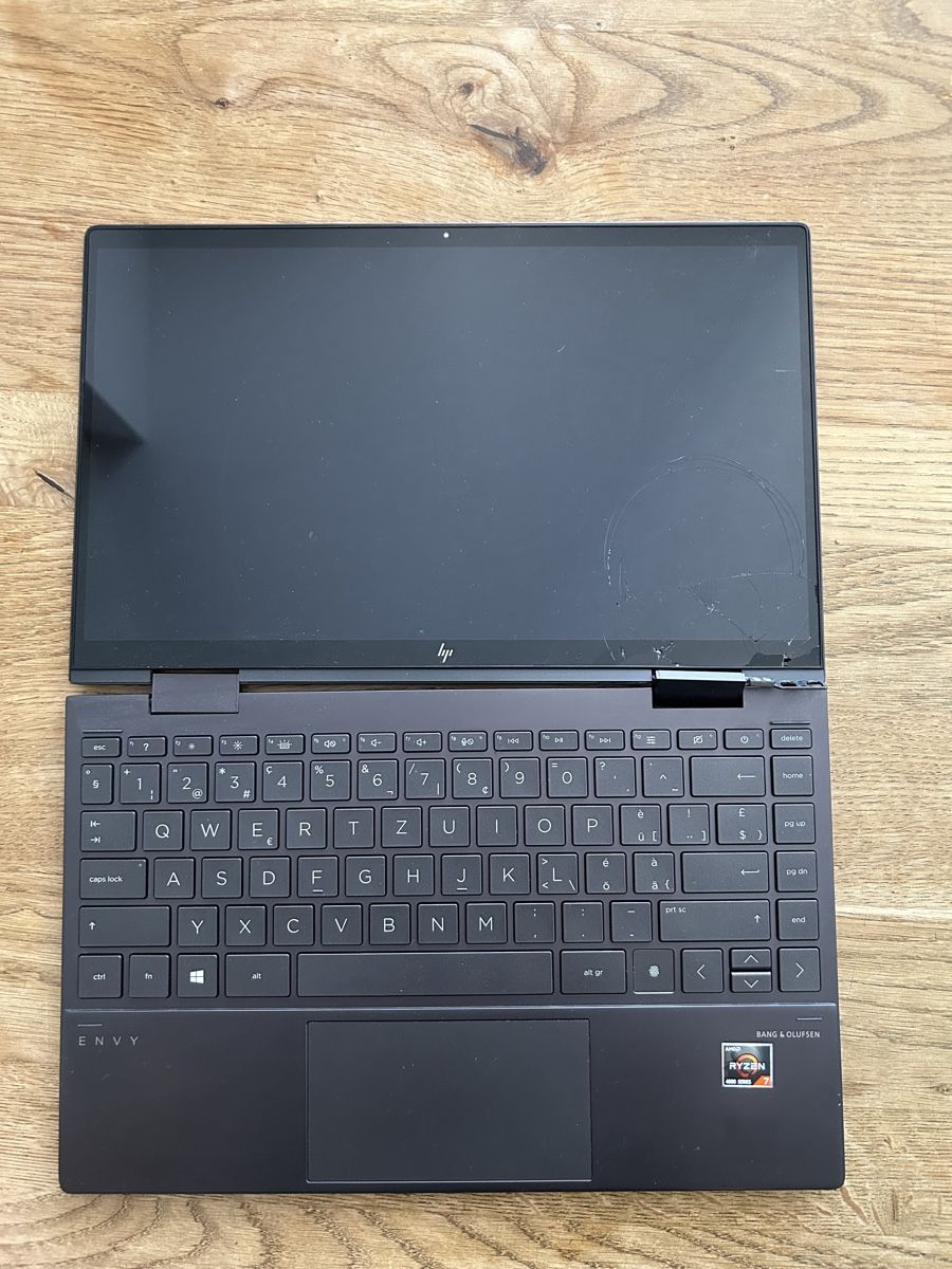 Notebook: HP Envy x360 Displaybruch – Difettoso da Gränichen venduto da Andi33