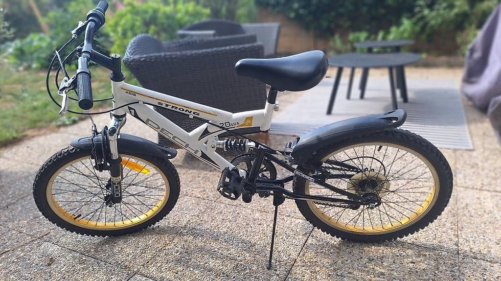 Velos: Vélo garçon 16 pouces, à suspensions – Gebraucht aus St-Livres von YP_suter