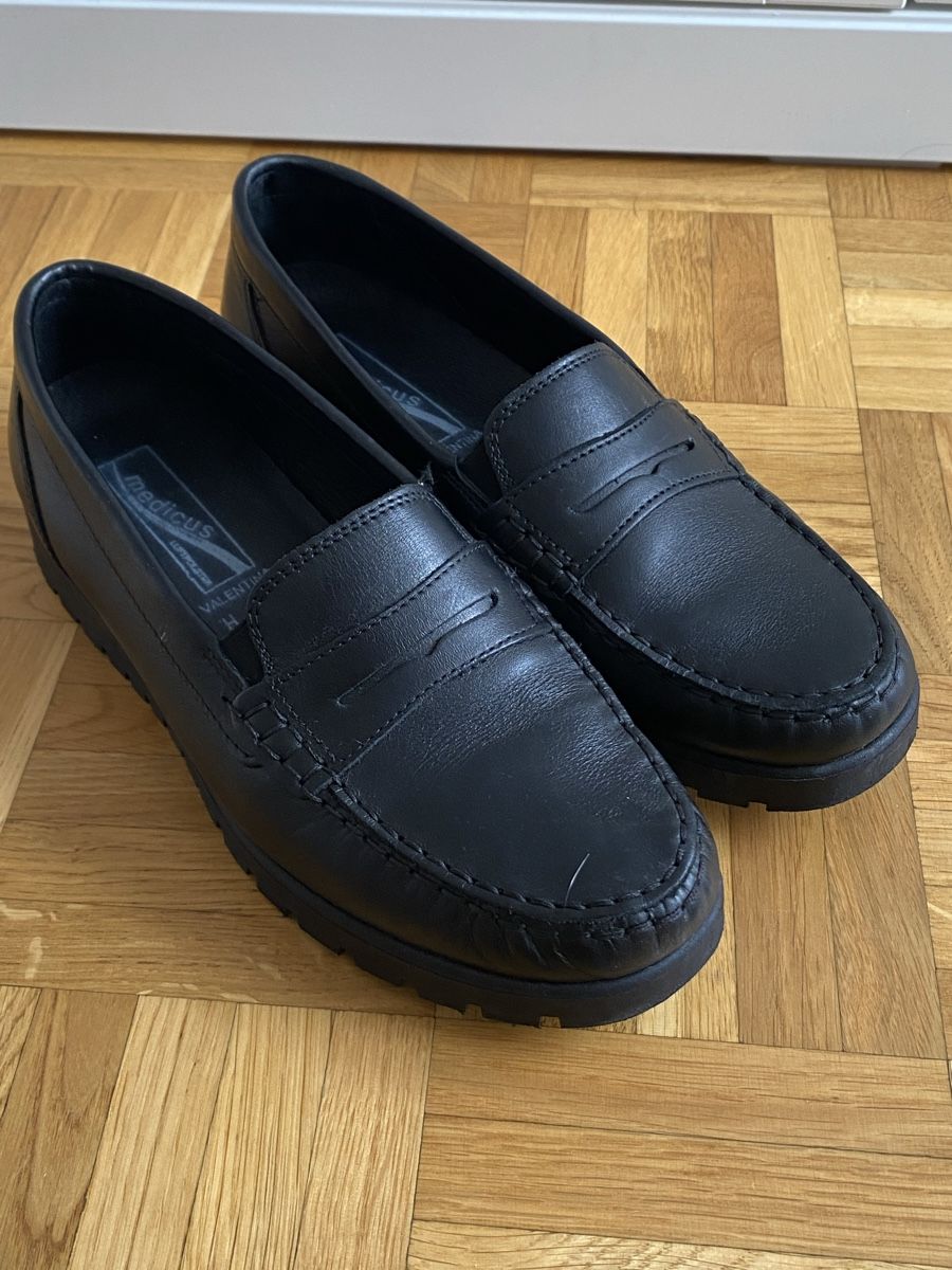 Next Chaussures femmes: Echten Leder Platform Schuhe – D'occasion à Givisiez par dor_xb9k